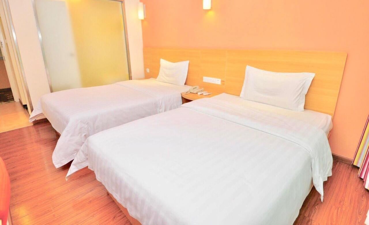 7Days Inn Guangzhou Tianhe Yantang Yue Ken Road Esterno foto