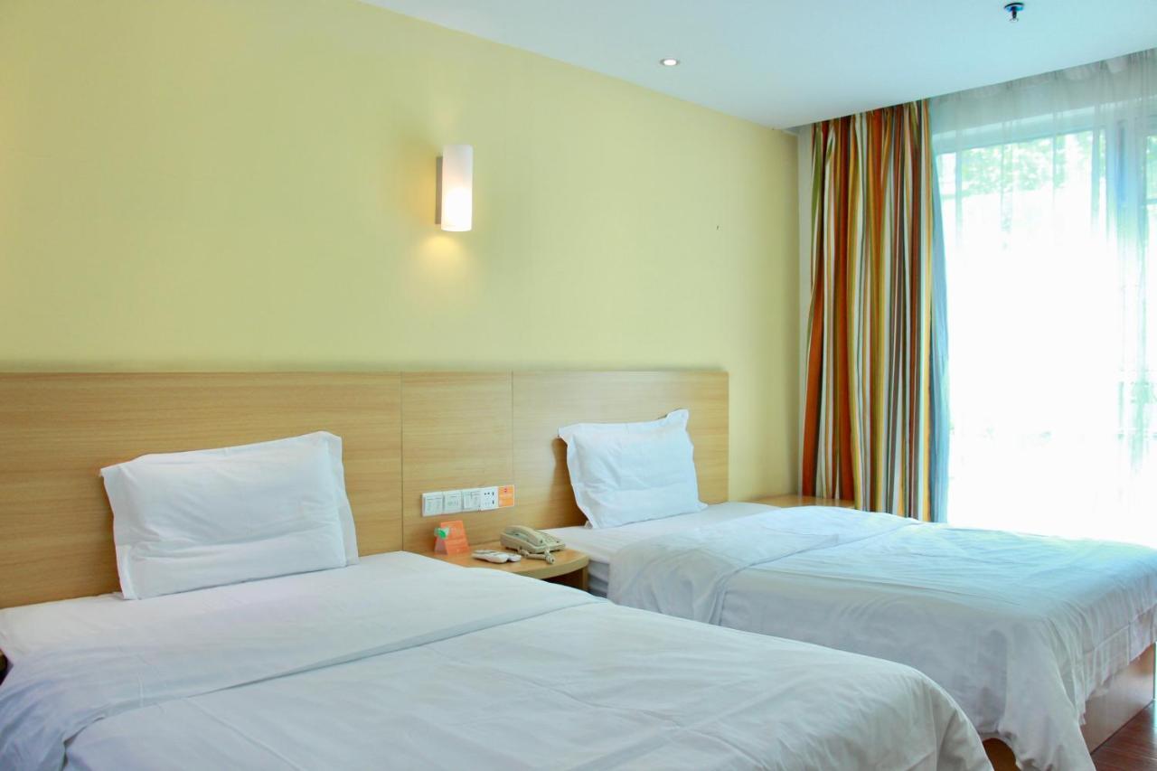 7Days Inn Guangzhou Tianhe Yantang Yue Ken Road Esterno foto