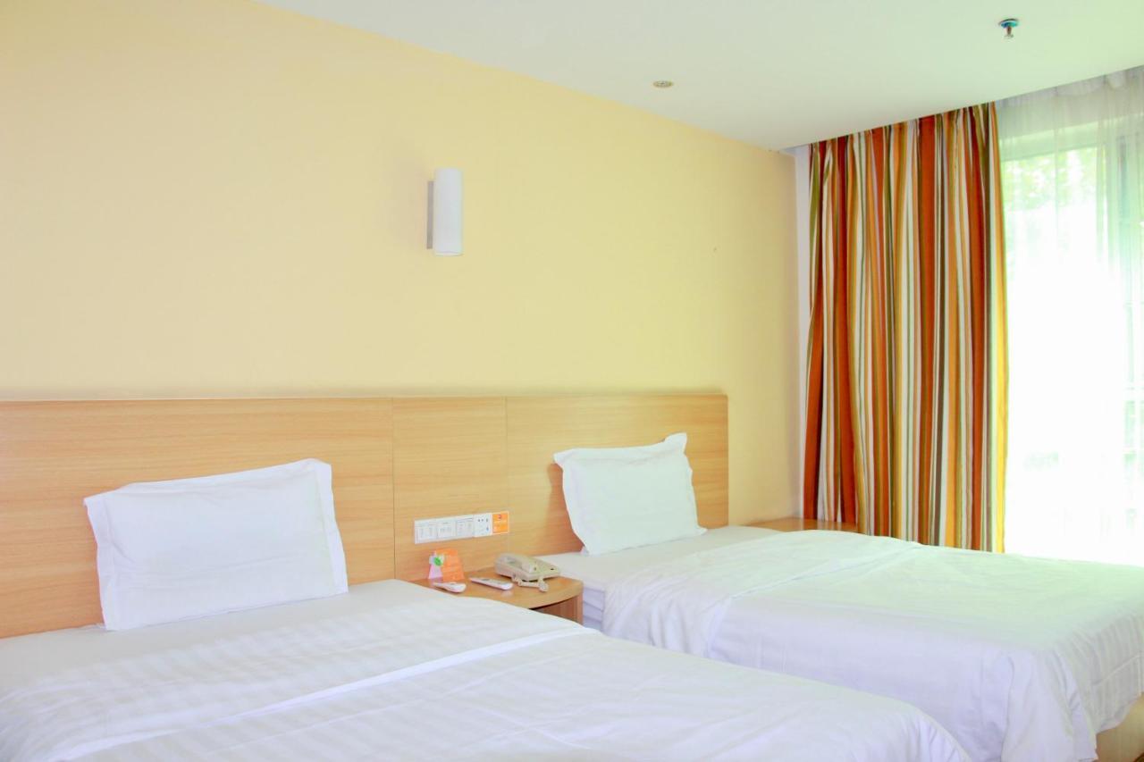 7Days Inn Guangzhou Tianhe Yantang Yue Ken Road Esterno foto